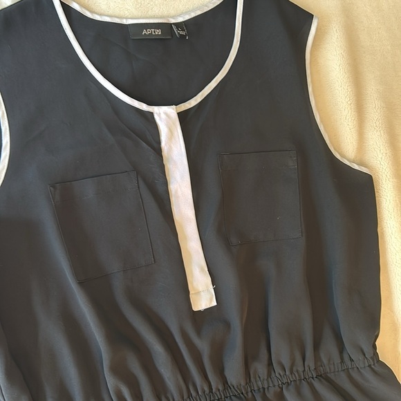 Apt 9 Black Dress with pockets - Picture 2 of 4